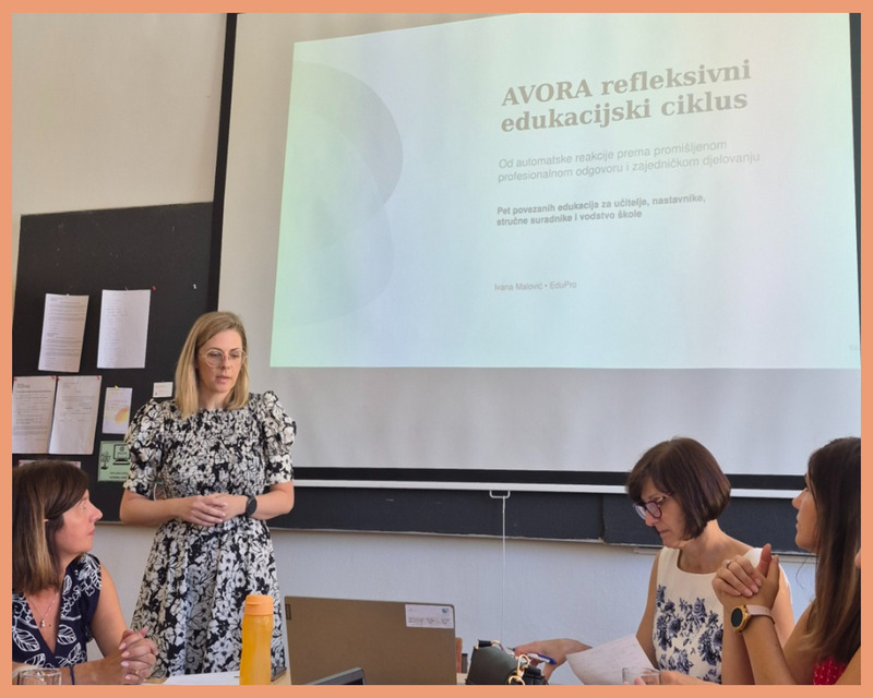 Predavanje o AVORI - refleksivnom edukacijskom ciklusu
